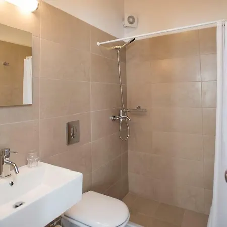 מלון דירות Florance &