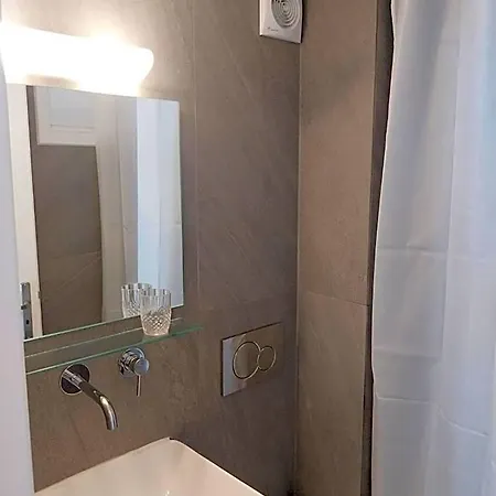 Florance & 4* Mykonos Town
